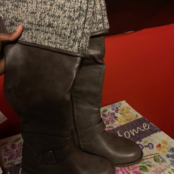 New wide calf boots - Picture 4 of 7